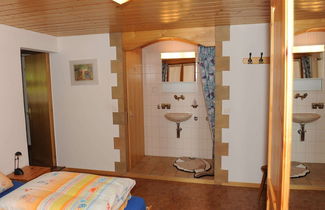 Foto 2 - Spacious Apartment in Saint Niklaus near Mattertal Ski Area