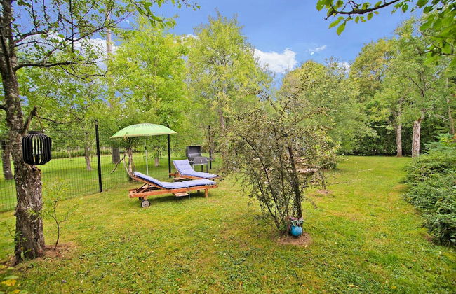 Charming Stay Near Forests - Photo 36