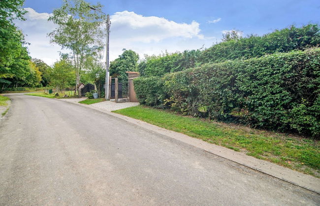 Charming Stay Near Forests - Photo 49