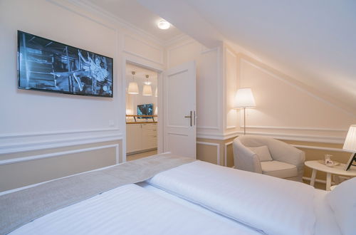 Photo 5 - Revelton Suites Karlovy Vary