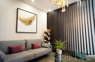 Photo 2 - Luxury Stevenage Town Centre Apartment