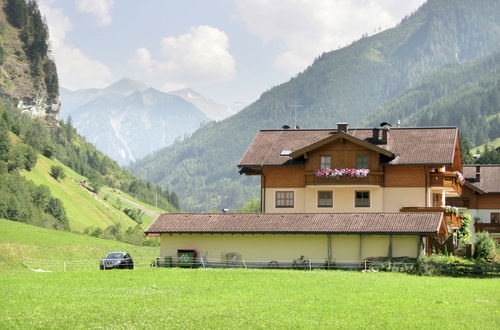 Photo 17 - Bright Holiday Home in Huttschlag near Mountains Ski Slopes