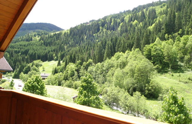 Bright Holiday Home in Huttschlag near Mountains Ski Slopes - Foto 13