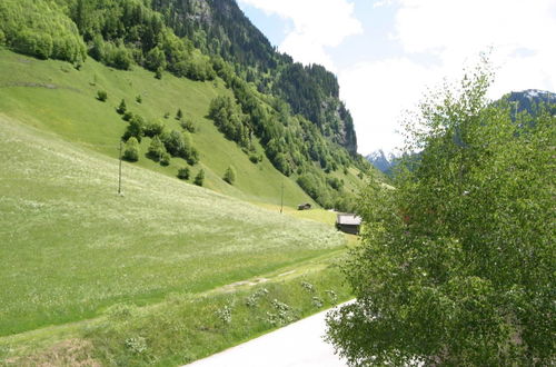 Photo 26 - Bright Holiday Home in Huttschlag near Mountains Ski Slopes