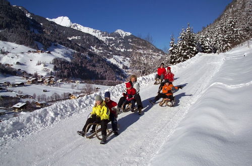 Photo 21 - Bright Holiday Home in Huttschlag near Mountains Ski Slopes