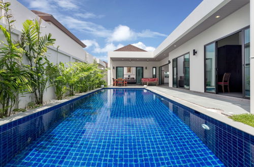 Photo 20 - Large 3BR Villa with Big Pool by Intira