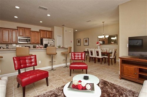 Photo 18 - Townhome W/splashpool In Paradise Palms-3201pp 4 Bedroom Townhouse by Redawning