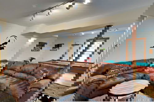 Photo 29 - Howling Wolf Den
