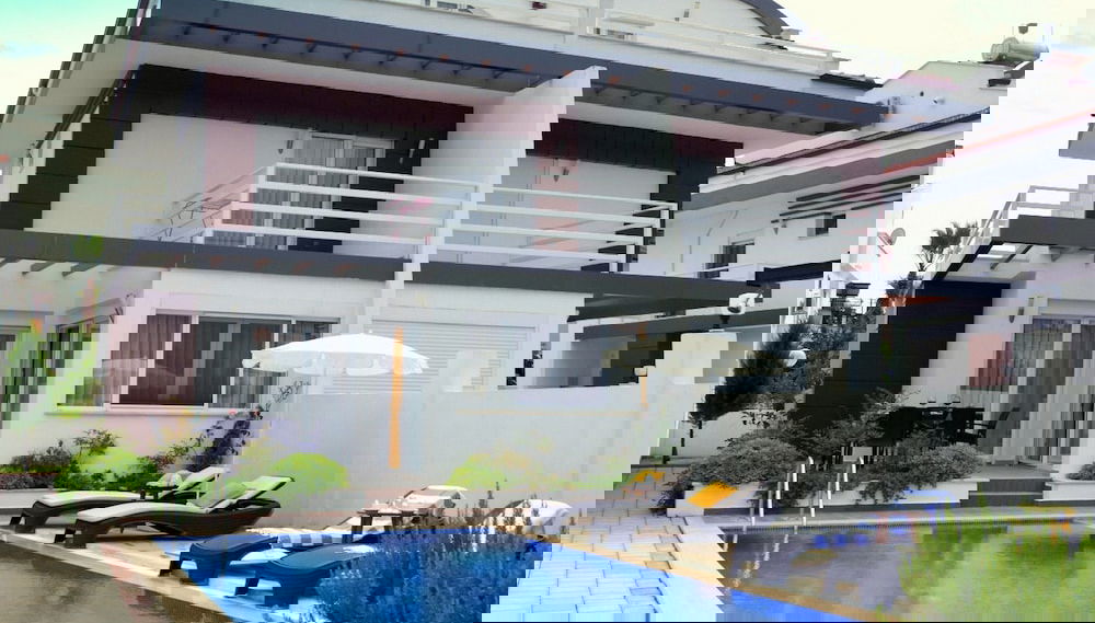 Primary image