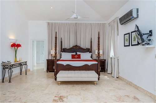 Photo 49 - Luxury 2 Levels Villa for Rent at Puntacana Resort Club - Chef Butler Maid Pool