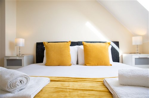 Foto 8 - Velvet 2-bedroom Apartment Clock House - Hoddesdon