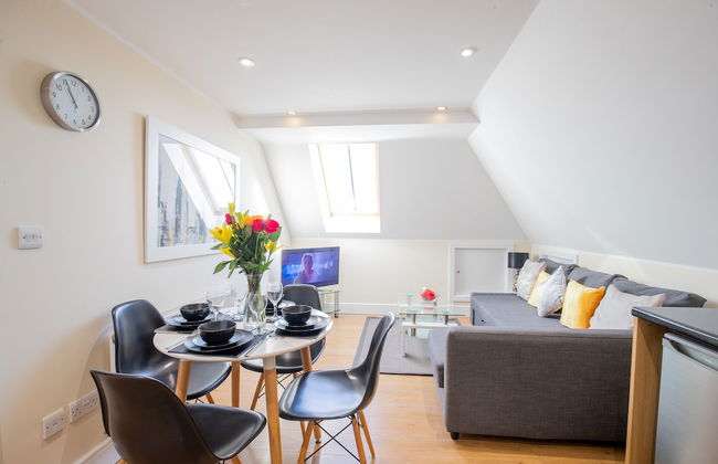 Velvet 2-bedroom Apartment Clock House - Hoddesdon - Foto 30