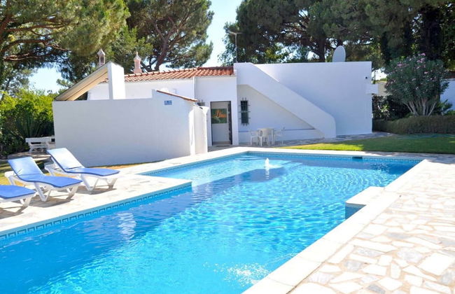 Villa in Vilamoura Near Beaches and Golf - Photo 14