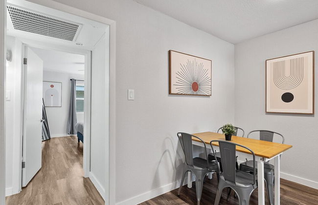 Modern 2BR Near UT Hyde Park Evonify - Foto 26