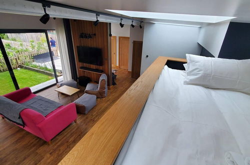 Photo 8 - The Cedarwoods - Luxury Studio for 5