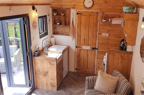 Foto 40 - Shepherds Hut With hot tub on Anglesey North Wales