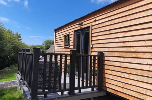 Photo 39 - Shepherds Hut With hot tub on Anglesey North Wales