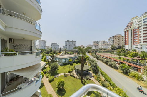 Photo 21 - Lovely Flat With Shared Pools in Alanya