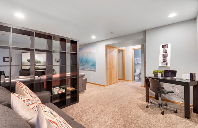 Sleek Home Near Old Town W/ Rftp Hot Tub & Mtn Views - Foto 30
