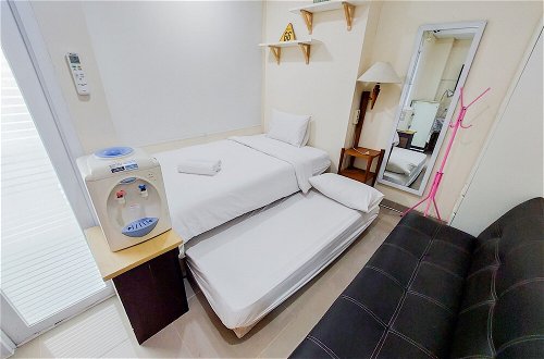 Photo 12 - Fancy And Strategic Studio Apartment At B Residence