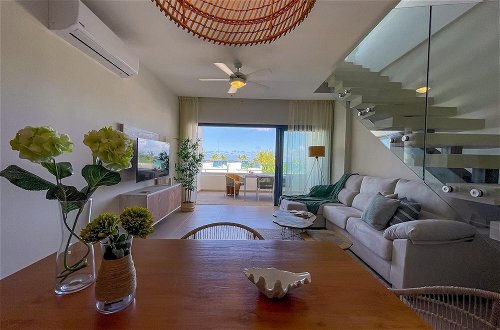 Photo 27 - Amazing Penthouse With Bbq and Ocean View