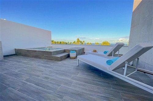 Photo 11 - Amazing Penthouse With Bbq and Ocean View
