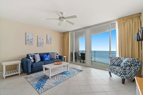 Photo 11 - Beautiful 5th Floor Aqua Resort Unit With Direct Ocean Views, Sleeps 8