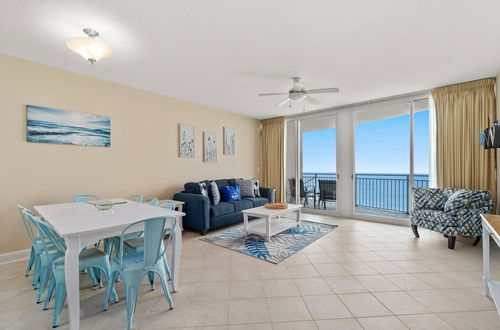 Photo 12 - Beautiful 5th Floor Aqua Resort Unit With Direct Ocean Views, Sleeps 8