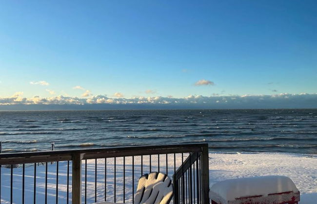 Waterfront W Private Lake Access Indoor Fireplace - Photo 18