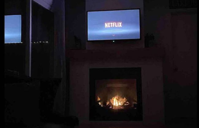 Waterfront W Private Lake Access Indoor Fireplace - Photo 7