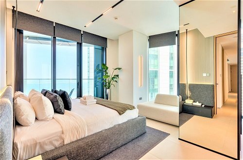 Photo 5 - Luxury 3B With Sea View at the Address JBR