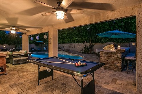 Photo 40 - Luxe Scottsdale Home W/pool, Spa, & Tesla Charger