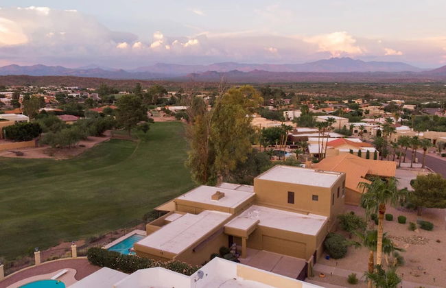 Luxe 4 Bdrm W/pool and Spa on Golf Course Lot! - Photo 50