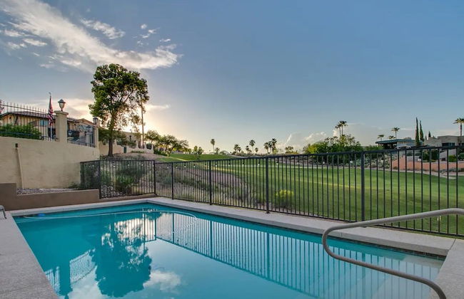 Luxe 4 Bdrm W/pool and Spa on Golf Course Lot! - Photo 28
