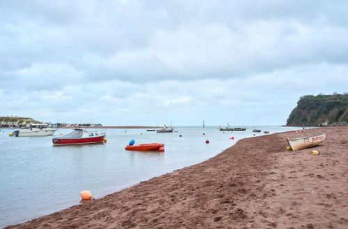 Photo 12 - 2BD Holiday Apartment in the Heart of Shaldon