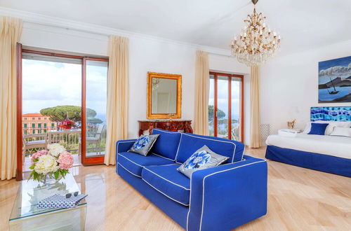 Photo 3 - Eden Suite Sorrento