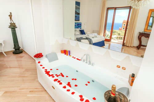 Photo 8 - Eden Suite Sorrento