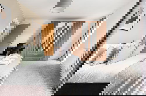 Foto 10 - Premium 2 Bed Flat near Colindale Station