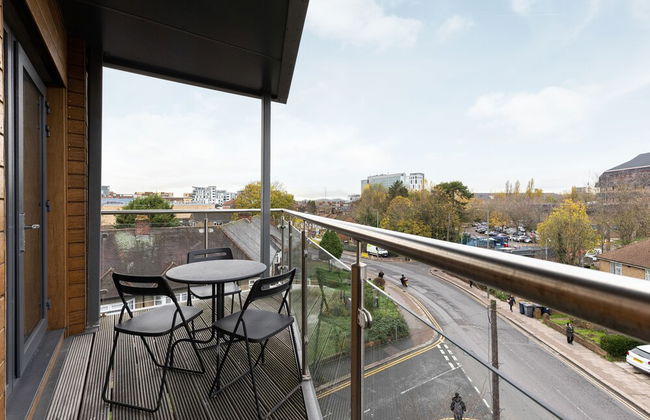 Premium 2 Bed Flat near Colindale Station - Foto 28