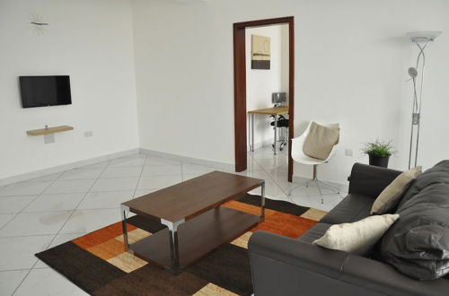 Photo 24 - Le Suites Serviced Apartments