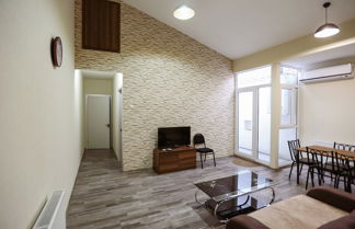 Foto 2 - HostHub Apartment Heart of Tbilisi