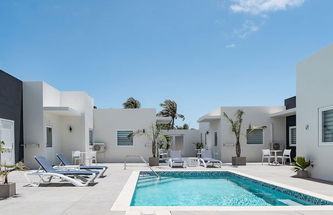 The Palm Leaf Apartments - Photo 44