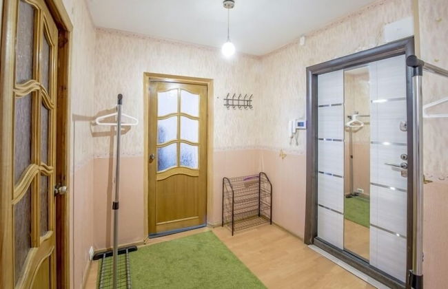 Apartment - Generala Tyuleneva 35 - Foto 2