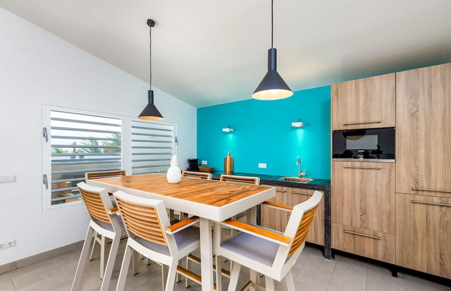 Delfins Residences - Photo 23