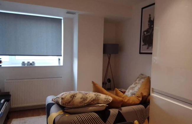 Whole Apartment 5mins to East Croydon & Concierge - Foto 2