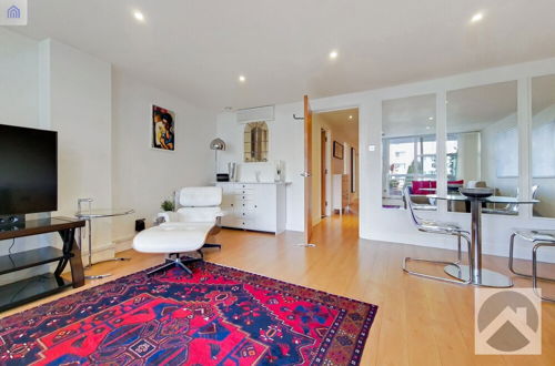 Photo 7 - 2 Bed &1 Bath Apartment in Canary Wharf