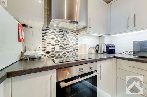 Foto 5 - 2 Bed &1 Bath Apartment in Canary Wharf