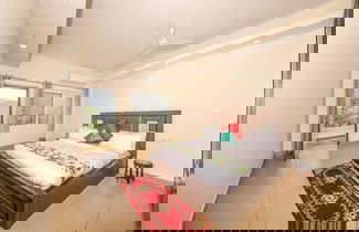 Photo 1 - Luxury 3 Bedroom's Apartment