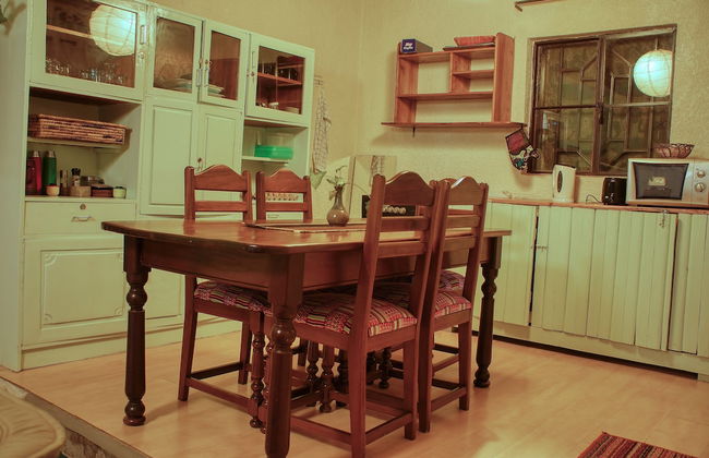 Tea House BnB Apartment - Photo 14