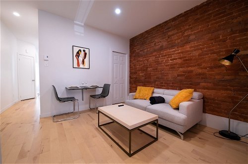 Photo 10 - Stylish 2-BR Apt in the Heart of Plateau